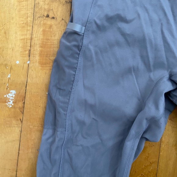 Fabletics Leggings - Size L - Picture 5 of 6